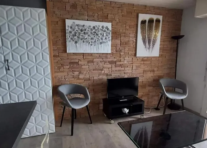 T2 1ere Ligne Loggia Vue 180 ° Parking *