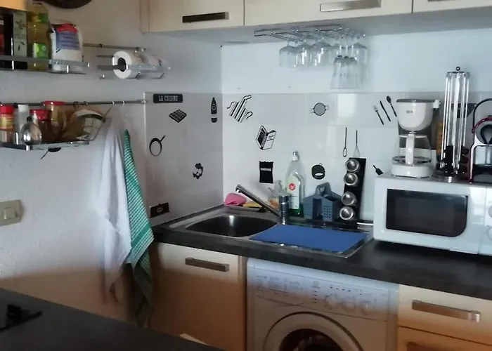 شقة T2 1ere Ligne Loggia Vue 180 ° Parking *