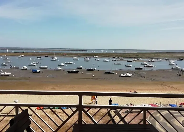 شقة T2 1ere Ligne Loggia Vue 180 ° Parking آركاشو